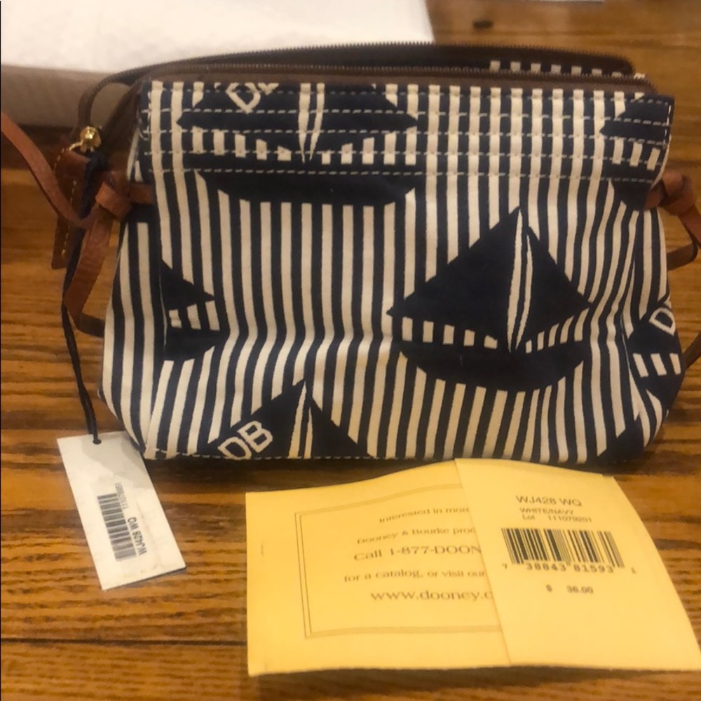 Dooney and Bourke wristlet